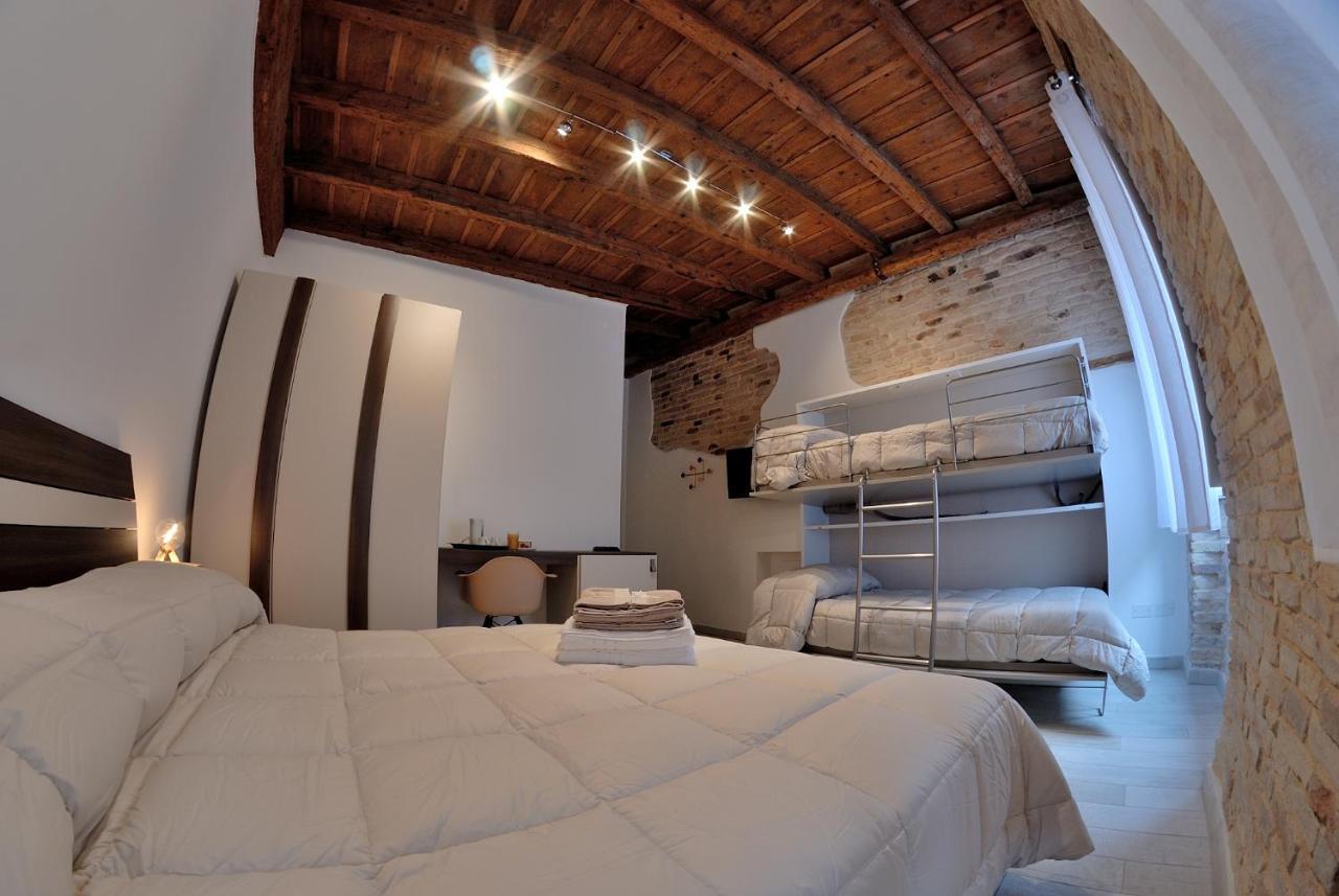 B&B Del Corso 洛雷托 外观 照片